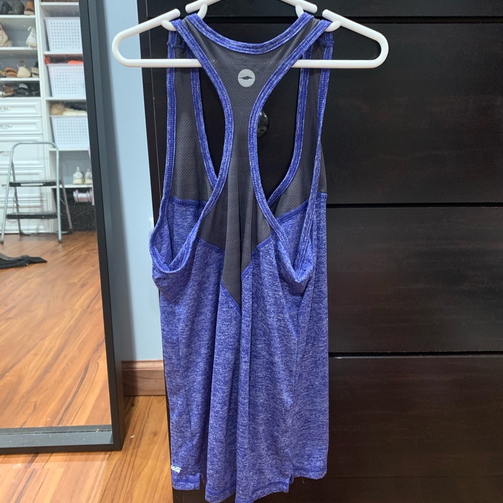 Work Out Top - Picture 3 of 3